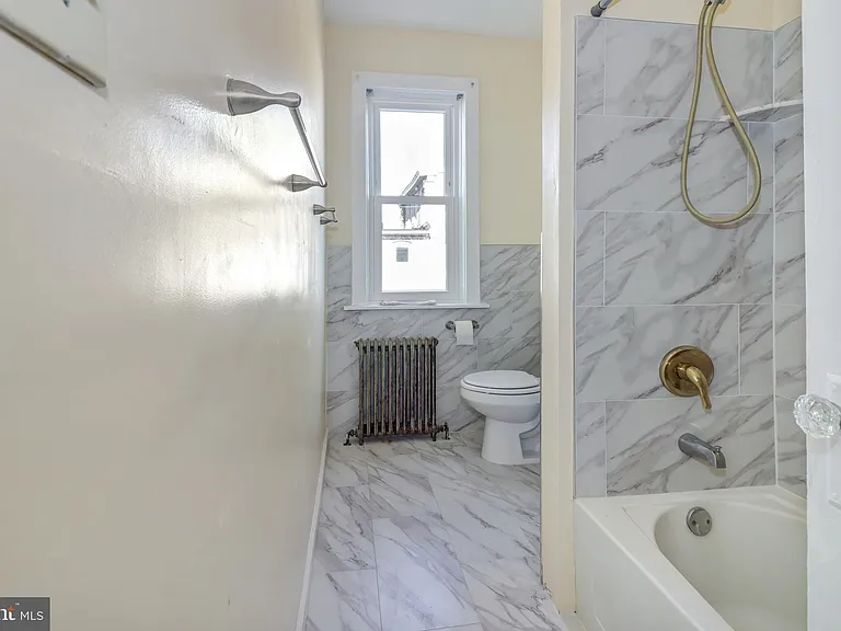 24 New Trent St — Photo 33