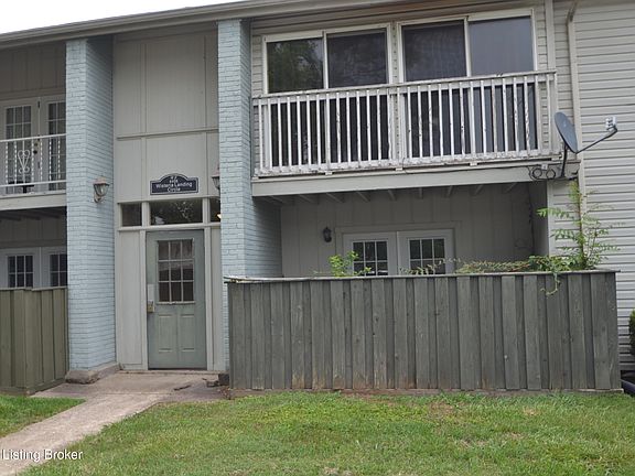 2nd image of 4406 Wisteria Landing Cir Unit 202