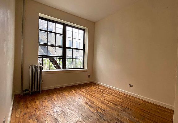 5th image of 1298 De Kalb Ave #11