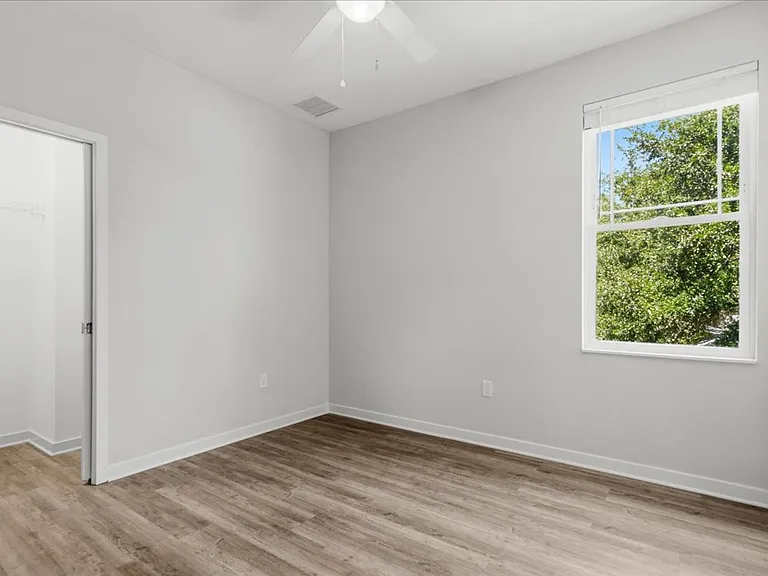 516 SW 7th Pl — Photo 21