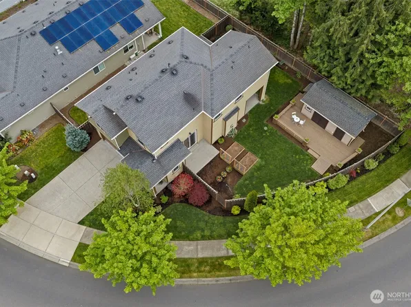 8896 Silverspot Drive SE, Tumwater, WA 98501