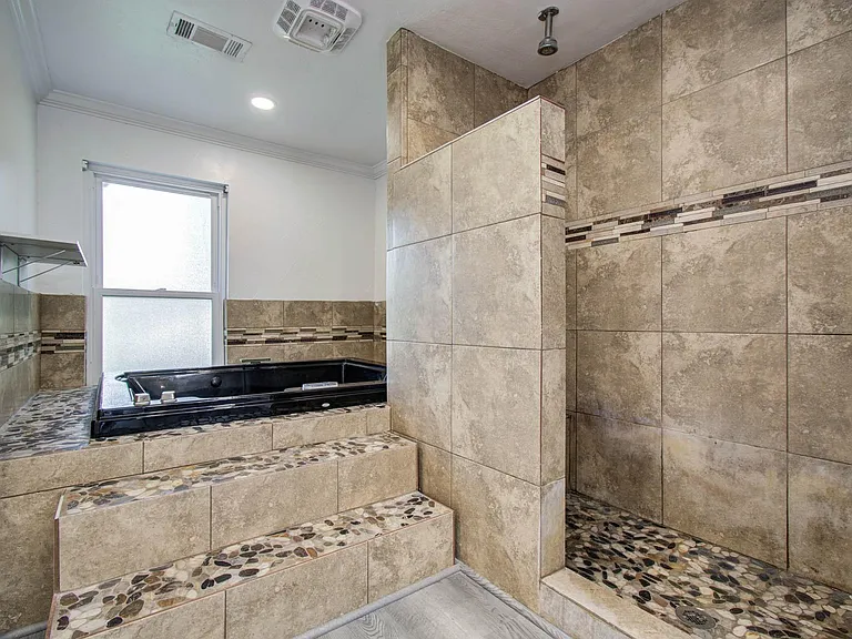 674 Ravensworth Dr — Photo 17