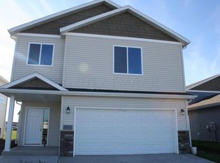 2714 Divide St W, West Fargo, ND 58078