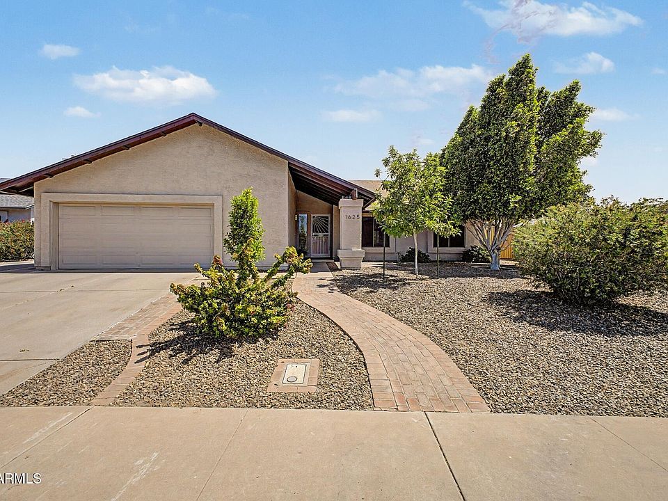 1st image of 1625 N TAMARISK Drive