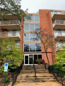 2222 S Stewart Ave APT 4H, Lombard, IL, 60148
