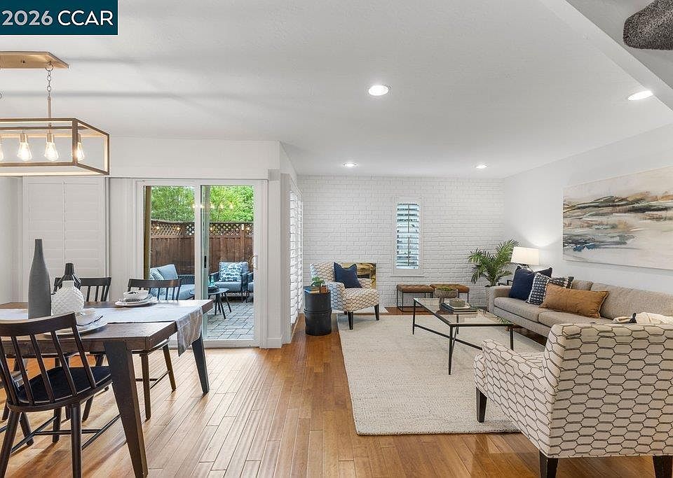 1st image of 104 Garden Creek Pl