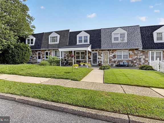 2nd image of 4006 Gideon Rd