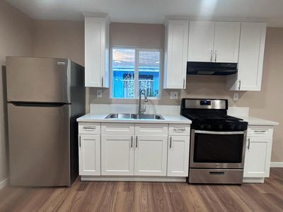 1619 W 14th St, Los Angeles, CA, 90015