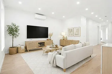 192 Flatbush Avenue, #4W