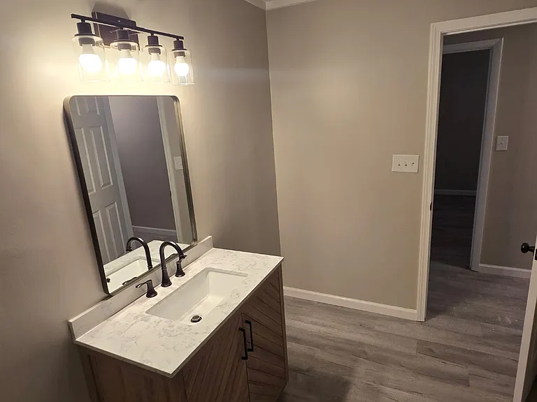 503 Courtland Ave #1 — Photo 7