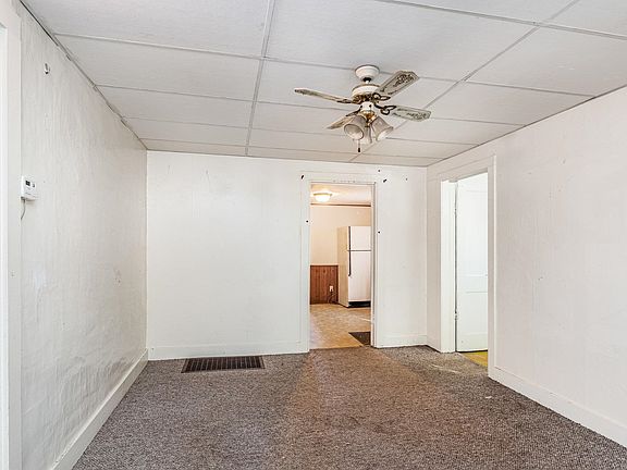 4th image of 609 N Henry St