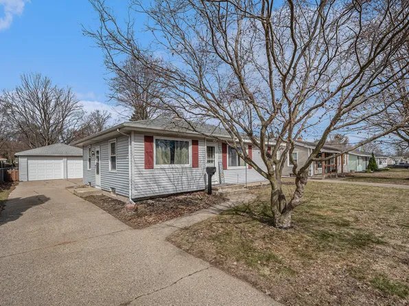 1729 Plas St SW, Wyoming, MI 49519