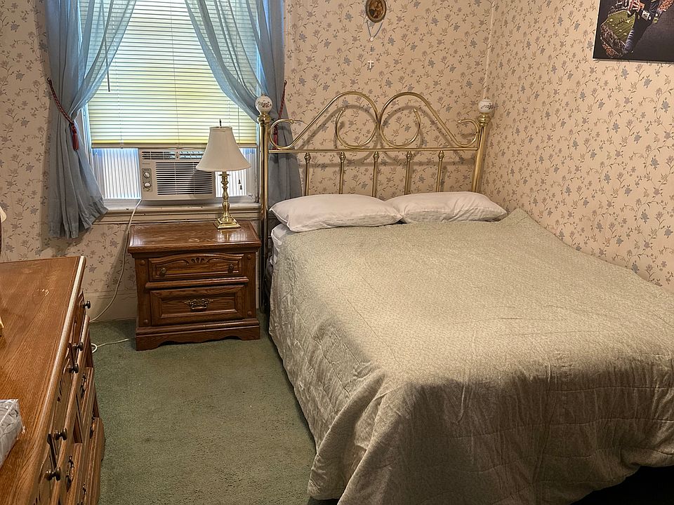 2nd image of 55-57 Ocean St #1