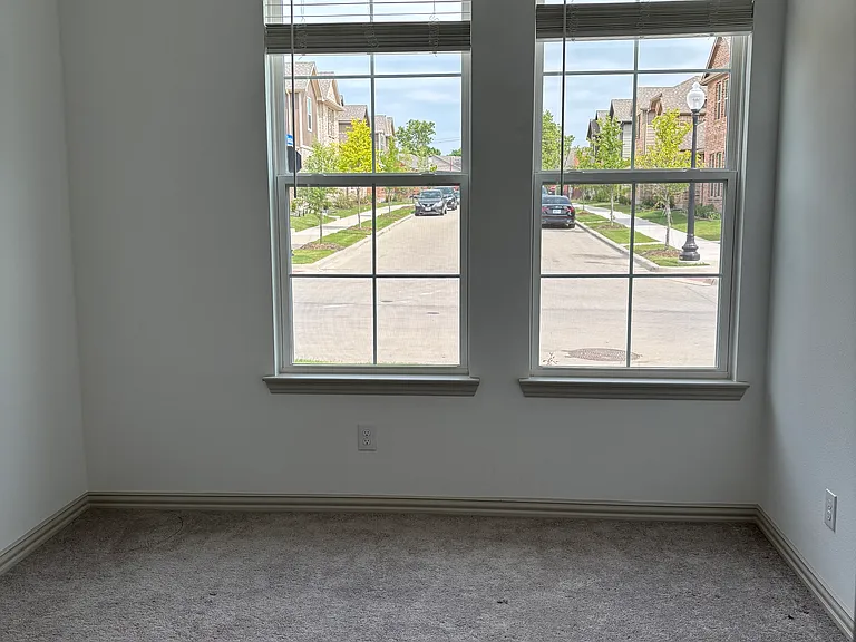 5364 Cornerstone St — Photo 5