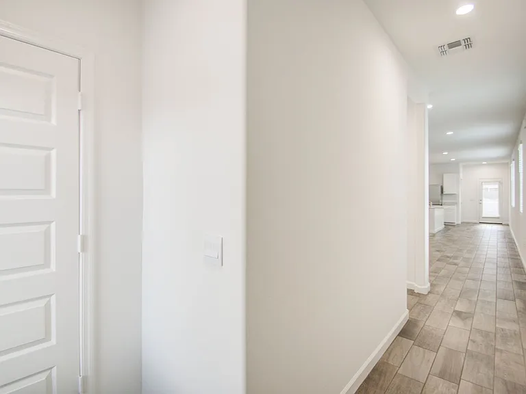 1749 W Stealth Ave — Photo 9