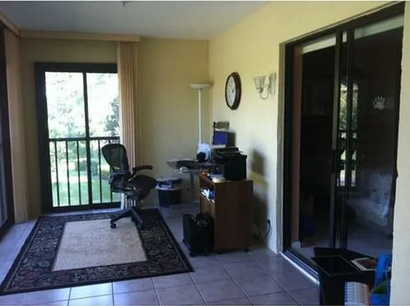 1534 Wildwood Ln, Naples, FL 34105