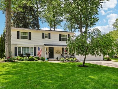 166 Glenview Dr, Avon Lake, OH, 44012