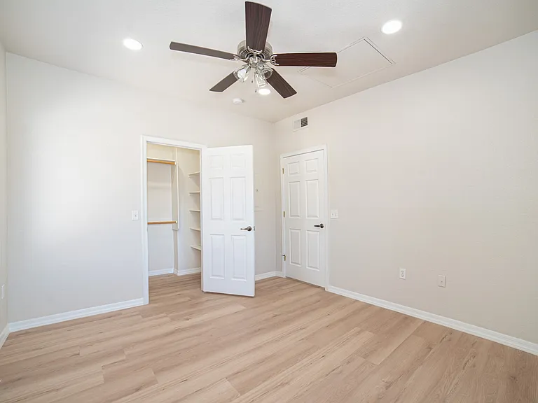 3558 W 22nd Pl #A — Photo 22