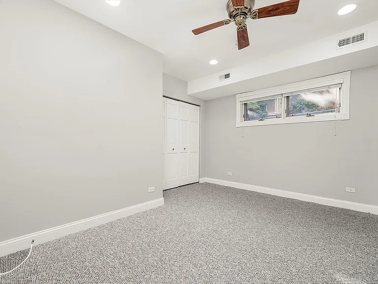 2430 W Iowa St #1 — Photo 16