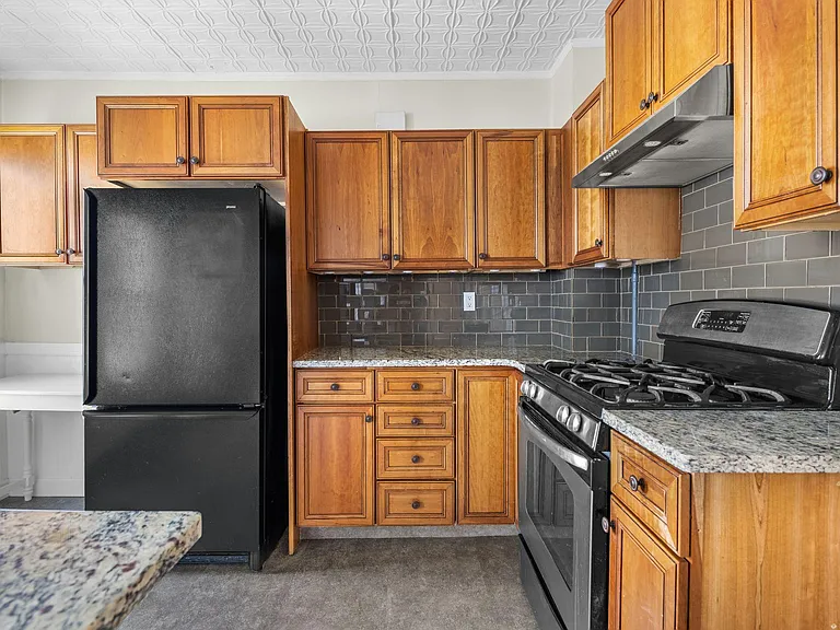 111 S Highland St #1 — Photo 6