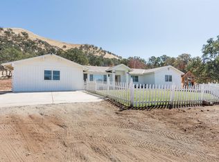 27603 Oak Flat Ln, Clovis, CA 93619