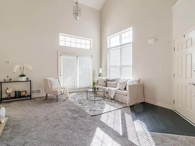 7518 Acela St — Photo 12