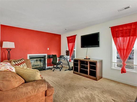 5th image of 1803 Meadow Park Cir