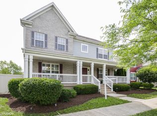 209 Dawn Ct, Elgin, IL 60124