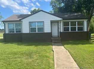 9344 E 3rd Pl, Tulsa, OK 74112