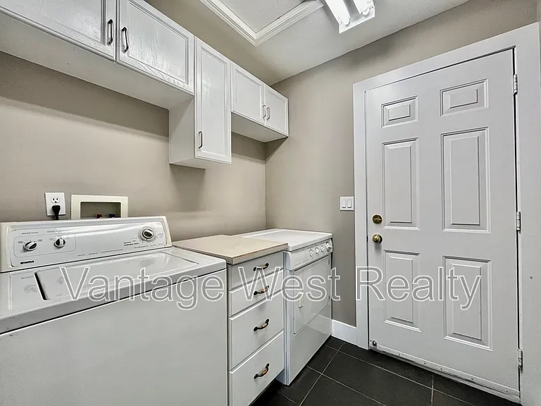 1139A Caledonia Way — Photo 23