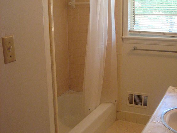 Full Bath