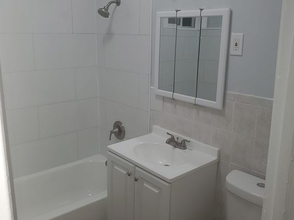 300-302 Kerrigan Blvd #1
