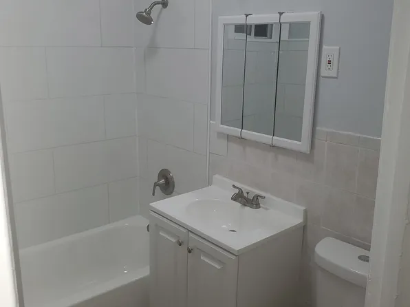 300-302 Kerrigan Blvd #1, Newark, NJ 07106