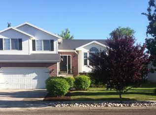 206 E 2450 S, Clearfield, UT 84015