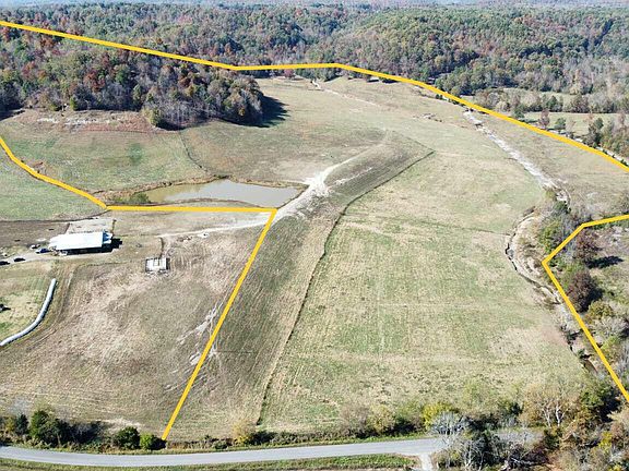 2nd image of 97 Loop Rd #6