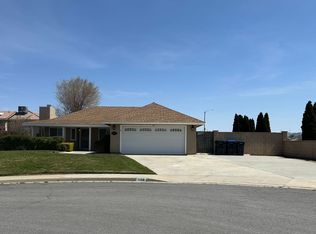 1198 Magnolia Ct, Tehachapi, CA 93561