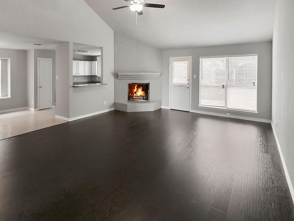 1st image of 3616 Brett Dr