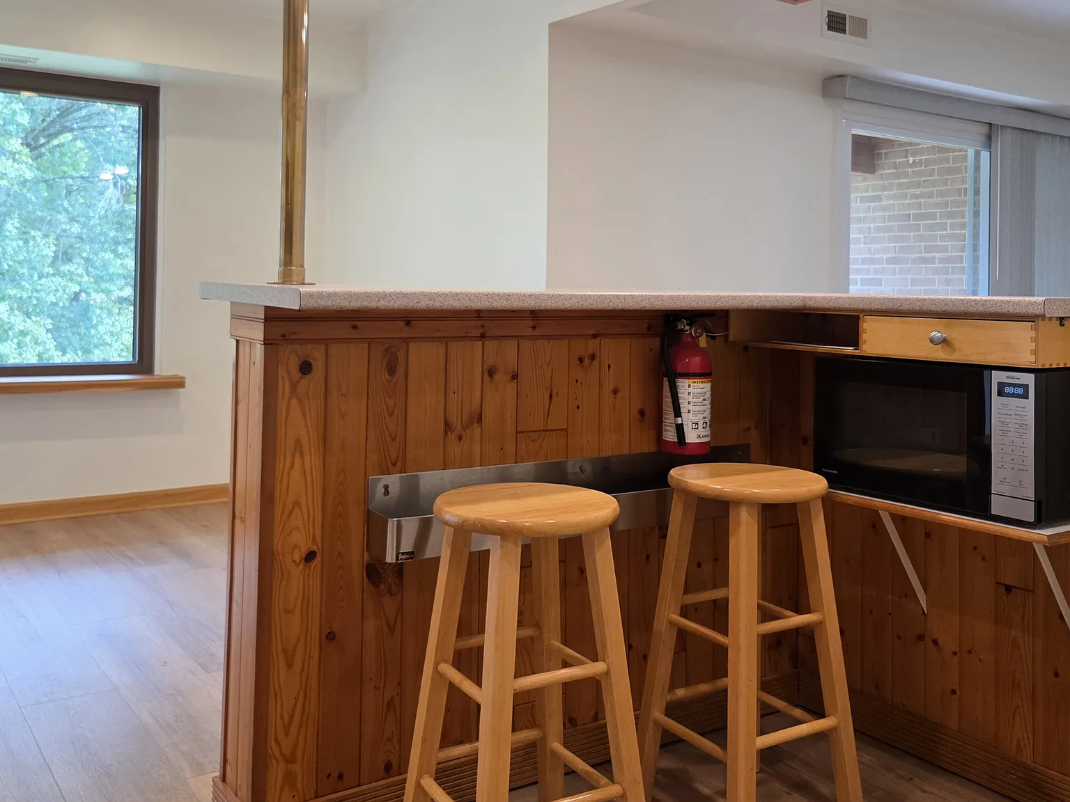 1 bed, 850 sqft, $1,800 — Photo 4