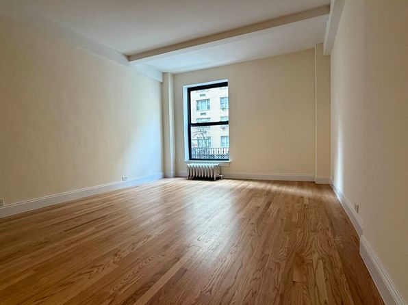 305 Lexington Ave APT 2B