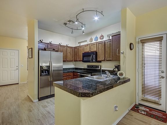 4th image of 9841 E Escondido Ave