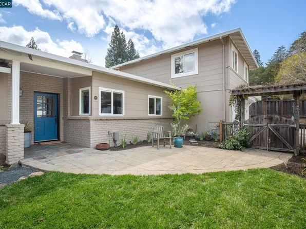 1 Crestview Dr, Orinda, CA 94563