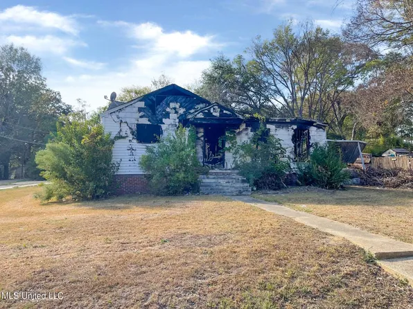 2835 Arbor Hill Dr, Jackson, MS 39212