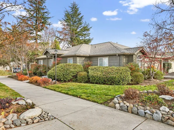 460 Clay St, Ashland, OR 97520