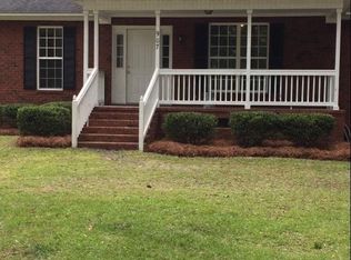 907 Locust St, Hartsville, SC 29550