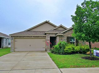 2757 Tobias Ln, Aubrey, TX 76227