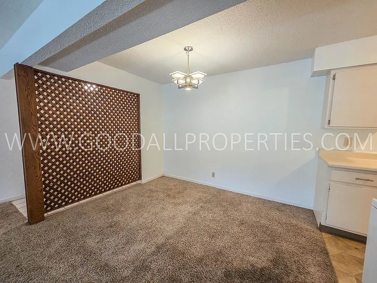 9523 University Ave #6 — Photo 6