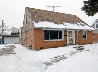 8228 Melvina Ave, Burbank, IL