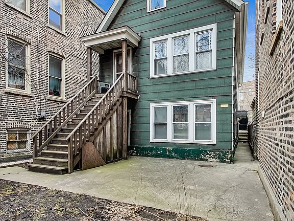 3rd image of 2052 W Coulter St