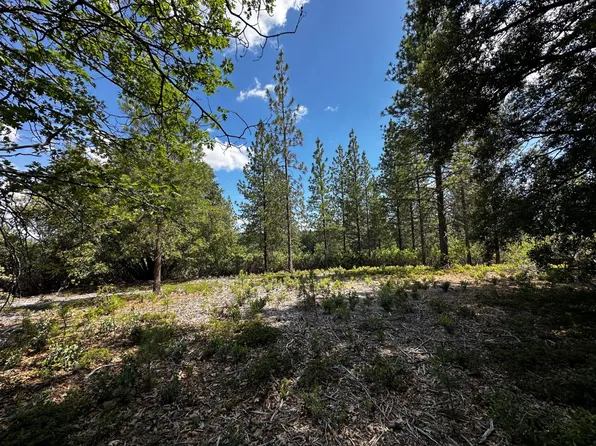 Deardorff Rd, Glencoe, CA 95232