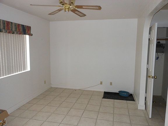 4th image of 946 Palo Verde Dr